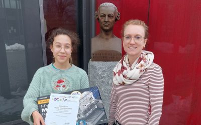 Victoria Haimerl (7b) erfolgreich bei Physik Online-Wettbewerb