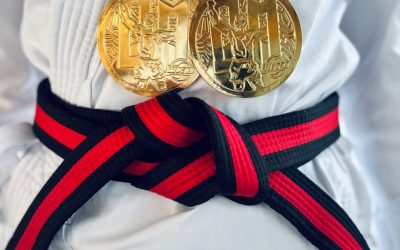 Doppelte Deutsche Karatemeisterin: Goldene Auszeichnung beim Sportehrenabend